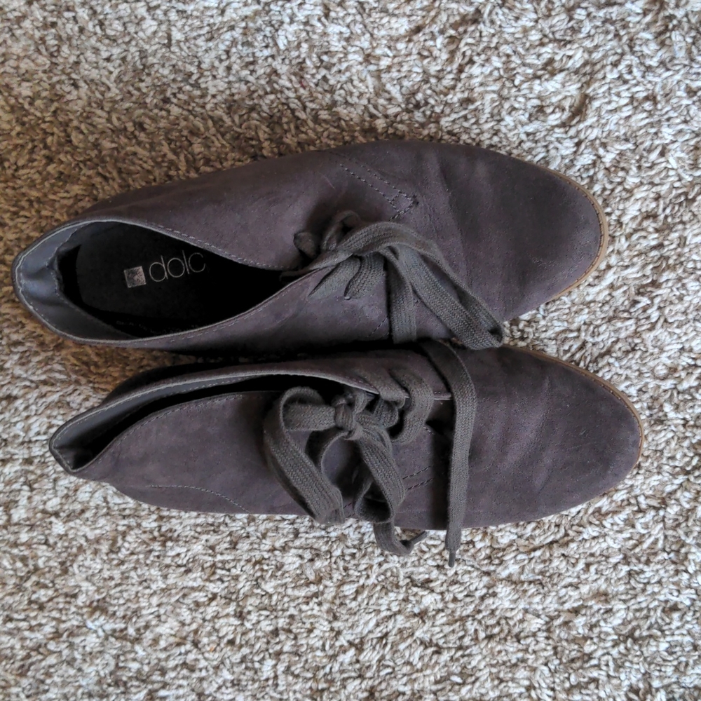 Brown ankle boots